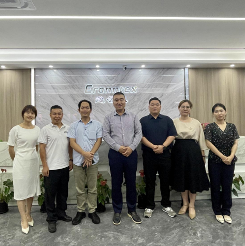 熱烈歡迎韓國客戶蒞臨逸云天實地考察，共商合作大計！