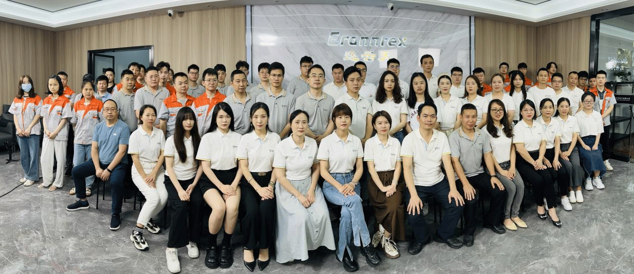 逸云天員工 逸云天員工