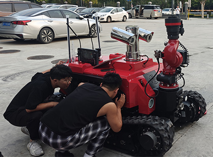 革新環保監測技術：逸云天氣體檢測儀攜手機器人共繪化工園區綠色未來
